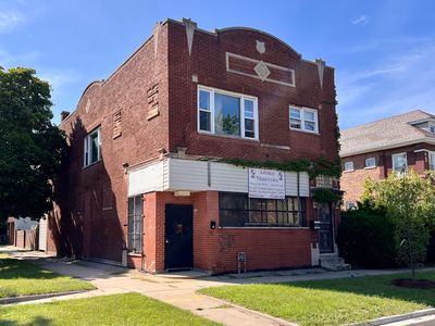 8058 S Coles Ave, Chicago, IL, 60617