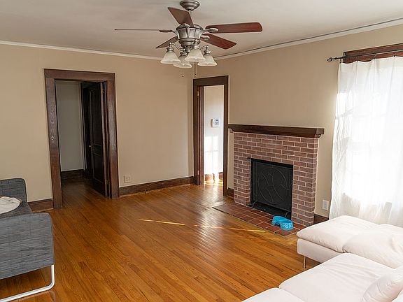 4th image of 753 Myrtle Dr