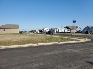 916 Casey Dr, Watertown, WI 53094