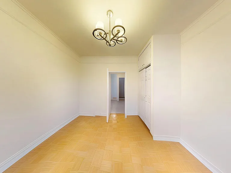1293 1st Ave #8 — Photo 7