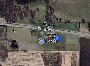 2092 F15 Blvd, Marengo, IA 52301