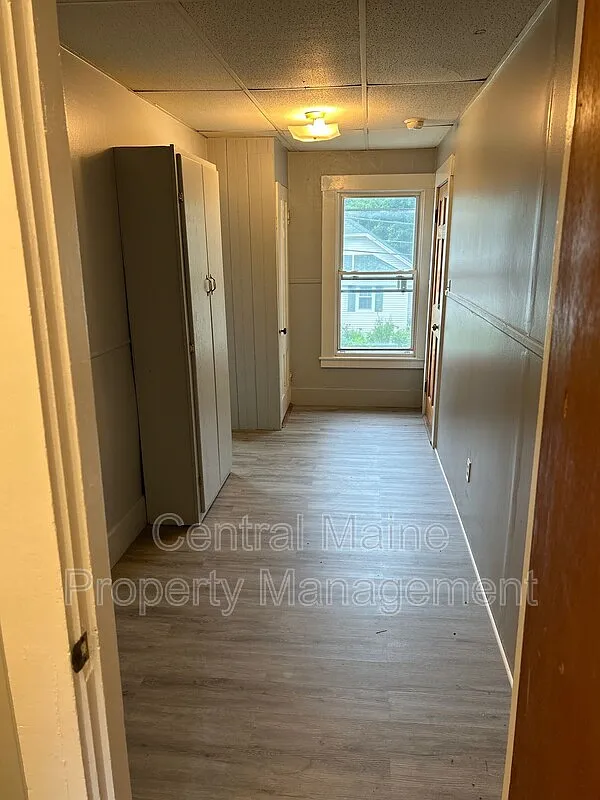 1 bed, 1.0 bath, $850 — Photo 2