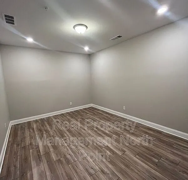 942 Catamaran Ct — Photo 27