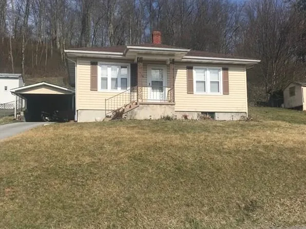 260 Orchard St, North Tazewell, VA 24630