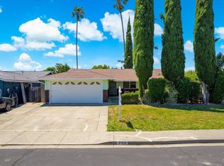 350 Weatherly Way, Vacaville, CA 95687