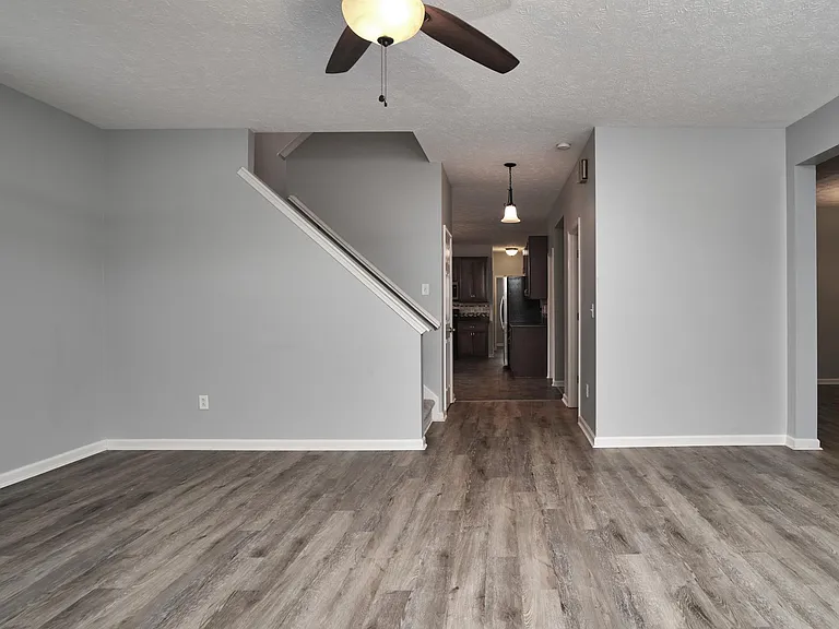 11080 McDowell Dr — Photo 10