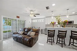 6466 Buena Vista Dr — Photo 14
