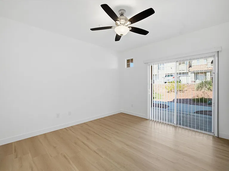 5855 Valley Dr #1022 — Photo 13