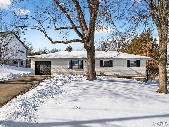 2nd image of 1267 Arnold Tenbrook Rd