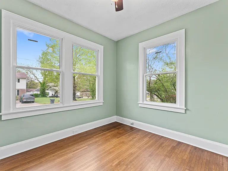 4421 Immanuel St — Photo 22