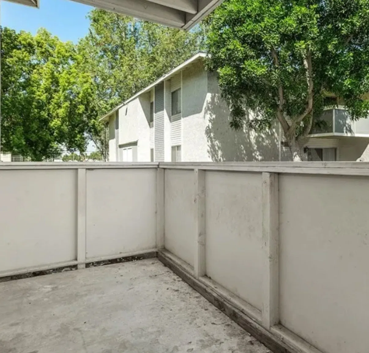 2 bed, 994 sqft, $2,200 — Photo 3