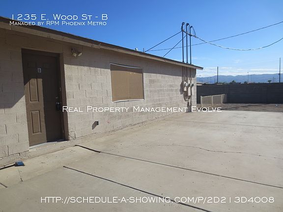 2nd image of 1235 E Wood St APT B