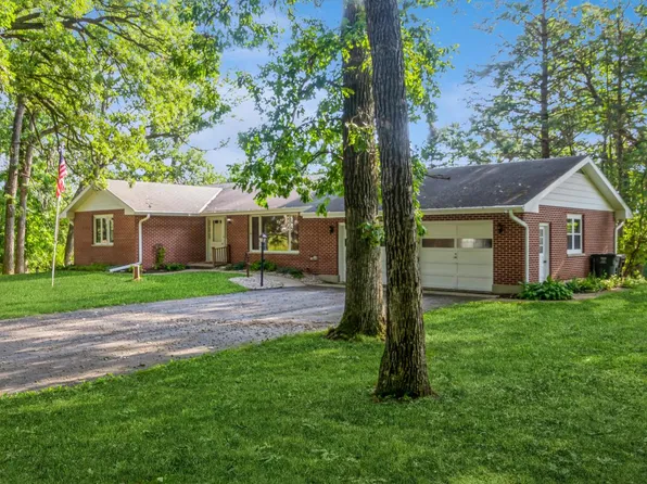 W1745 Litchfield ROAD, Lake Geneva, WI 53147