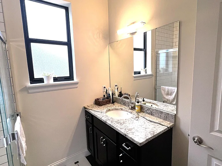 4301 Maryland Ave #3 — Photo 12