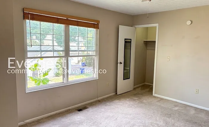 1268 Michigan Ave — Photo 21