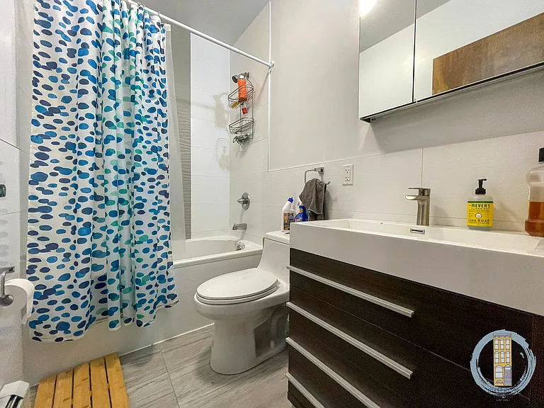 434 Hancock St #4 — Photo 12