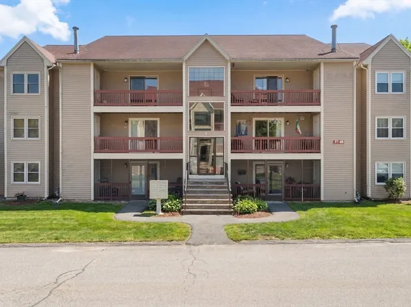 46 Randolph Dr, Tewksbury, MA 01876