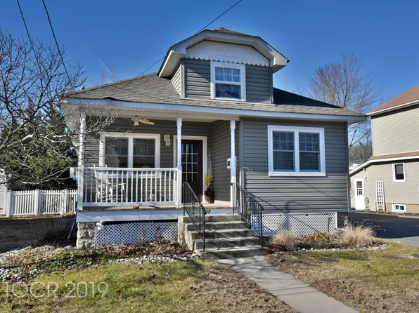 12 Beam Ave, Wanaque, NJ 07465