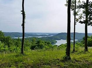 E Rockfish Rd, Hilham, TN 38568