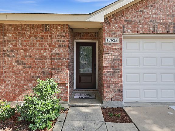 3rd image of 12625 Ocean Spray Dr