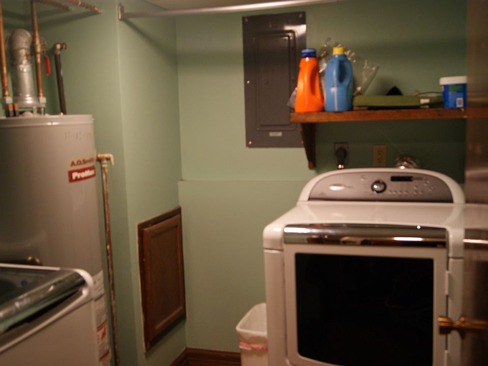 2nd image of 55-539 Puaina Nani St