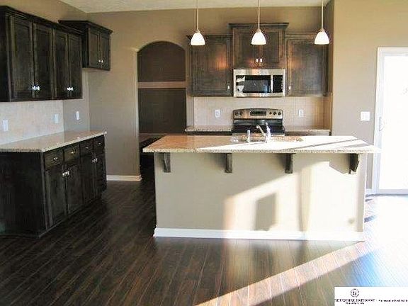 2nd image of 21349 Cobblestone Cir