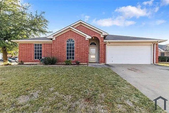 306 Lone Wolf Ct — Photo 1