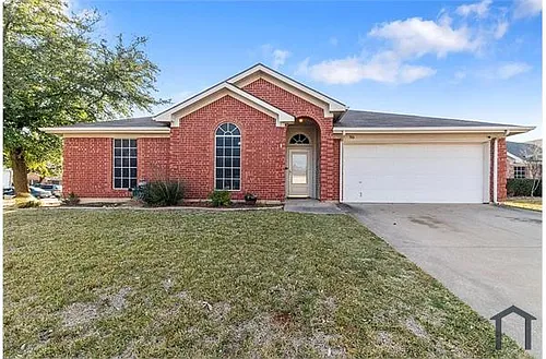 306 Lone Wolf Ct Photo 1