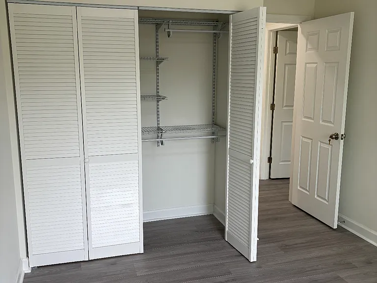 6435 Richmond Hwy #302 — Photo 13