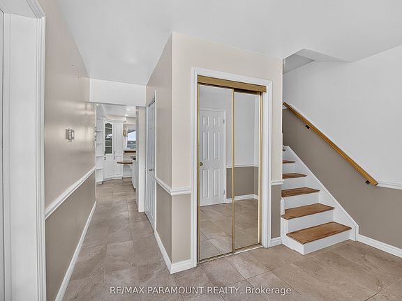 5th image of 47 Cloverdale Dr