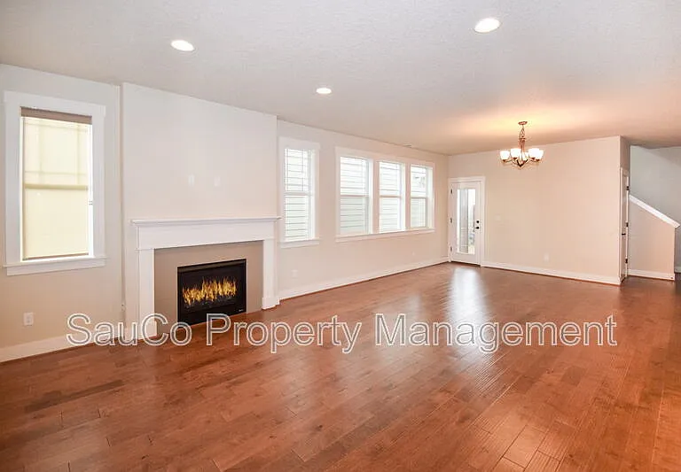 14983 NW Cosmos St — Photo 4