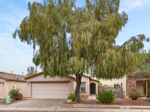 3757 E Desert Walk Ln, Tucson, AZ 85706
