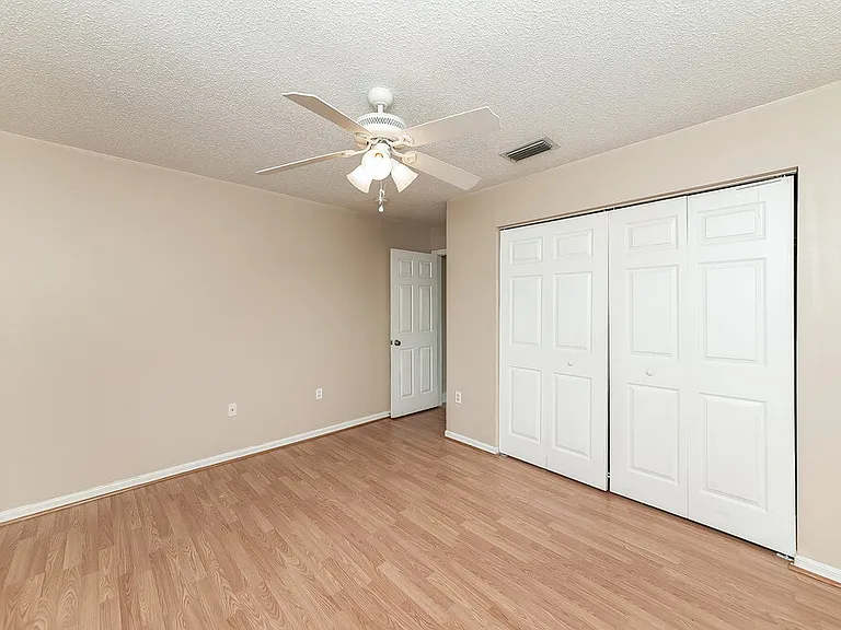 4208 76th Dr E — Photo 14
