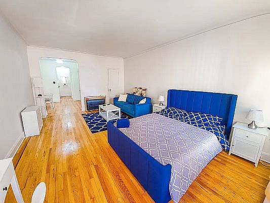1st image of 220 E 52nd St APT 2a