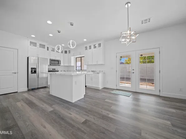 7945 W CHICKASAW Street, Phoenix, AZ 85043