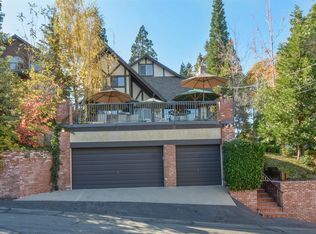 349 John Muir Rd, Lake Arrowhead, CA 92352