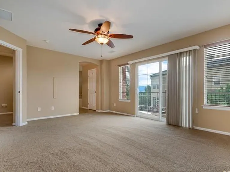 908 Rockhurst Dr #C — Photo 5