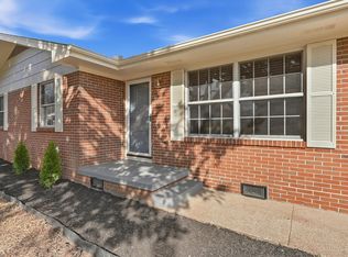 103 Waverly Dr, Rossville, GA 30741