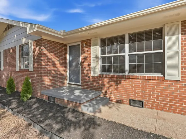 103 Waverly Dr, Rossville, GA 30741