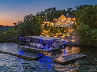 387 Stonebridge Ln, Sunrise Beach, MO 65079