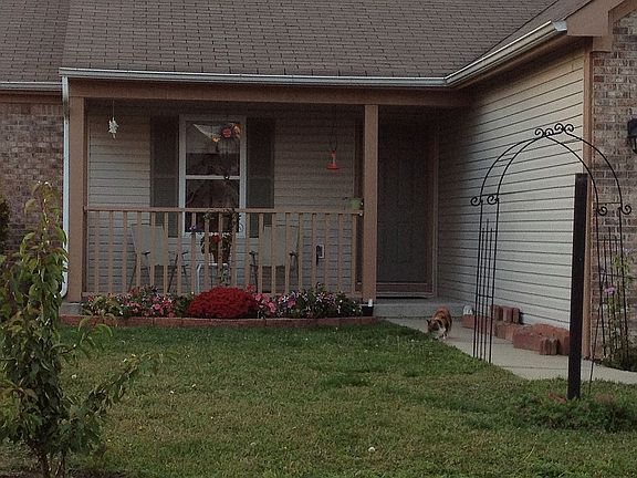 2nd image of 3884 Chancellor Dr