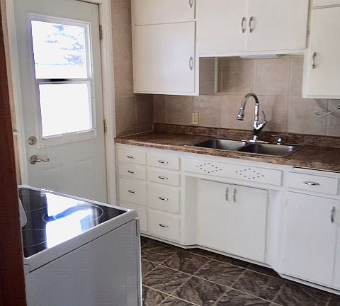 2nd image of 1809 Hoover Ave #W