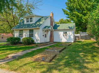 626 7th St, Lincoln, IL 62656