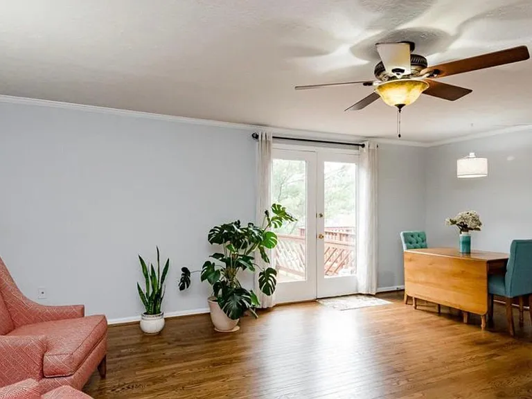 1238 Quaker Ridge Dr — Photo 5