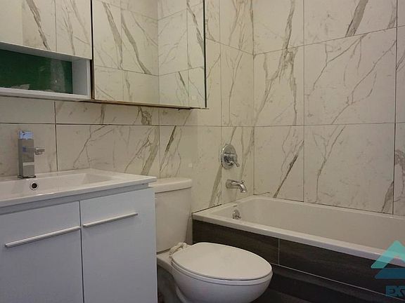 5th image of 1355 Putnam Ave #3L_EXRTS
