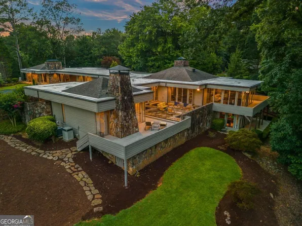 4550 Firestone Dr SE, Marietta, GA 30067