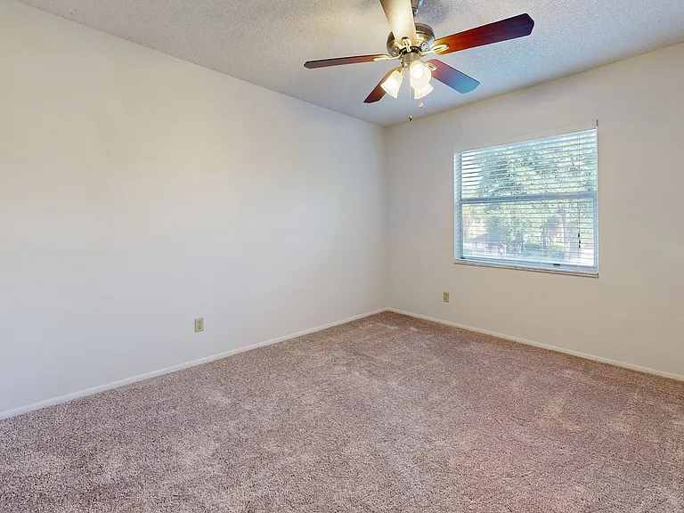 Alafaya Woods — Photo 46