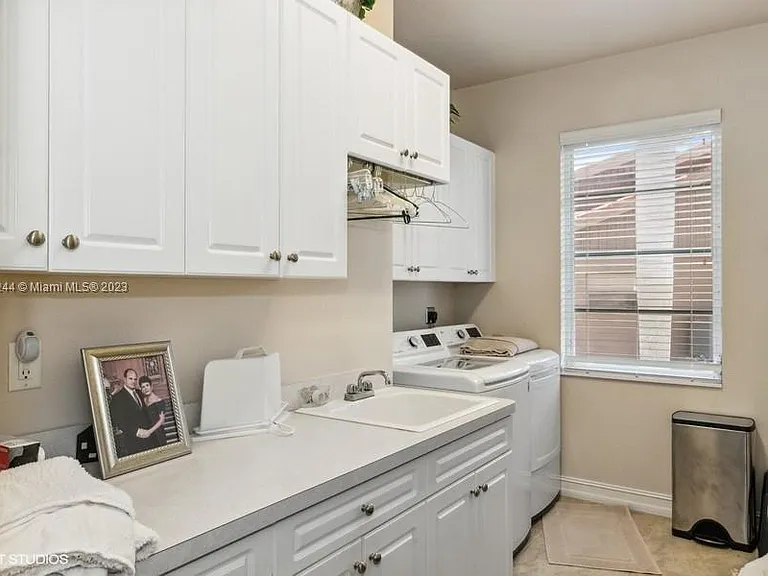 1524 Columbian Dr — Photo 39