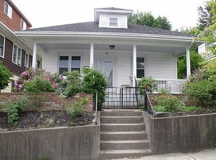 66 Roanoke St, Providence, RI 02908