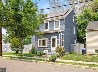 217 Front St, Fieldsboro, NJ 08505